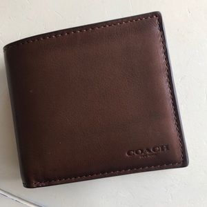 Authentic Coach men’s wallet NEW